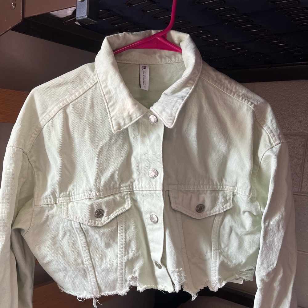 Zara jacket 🍋